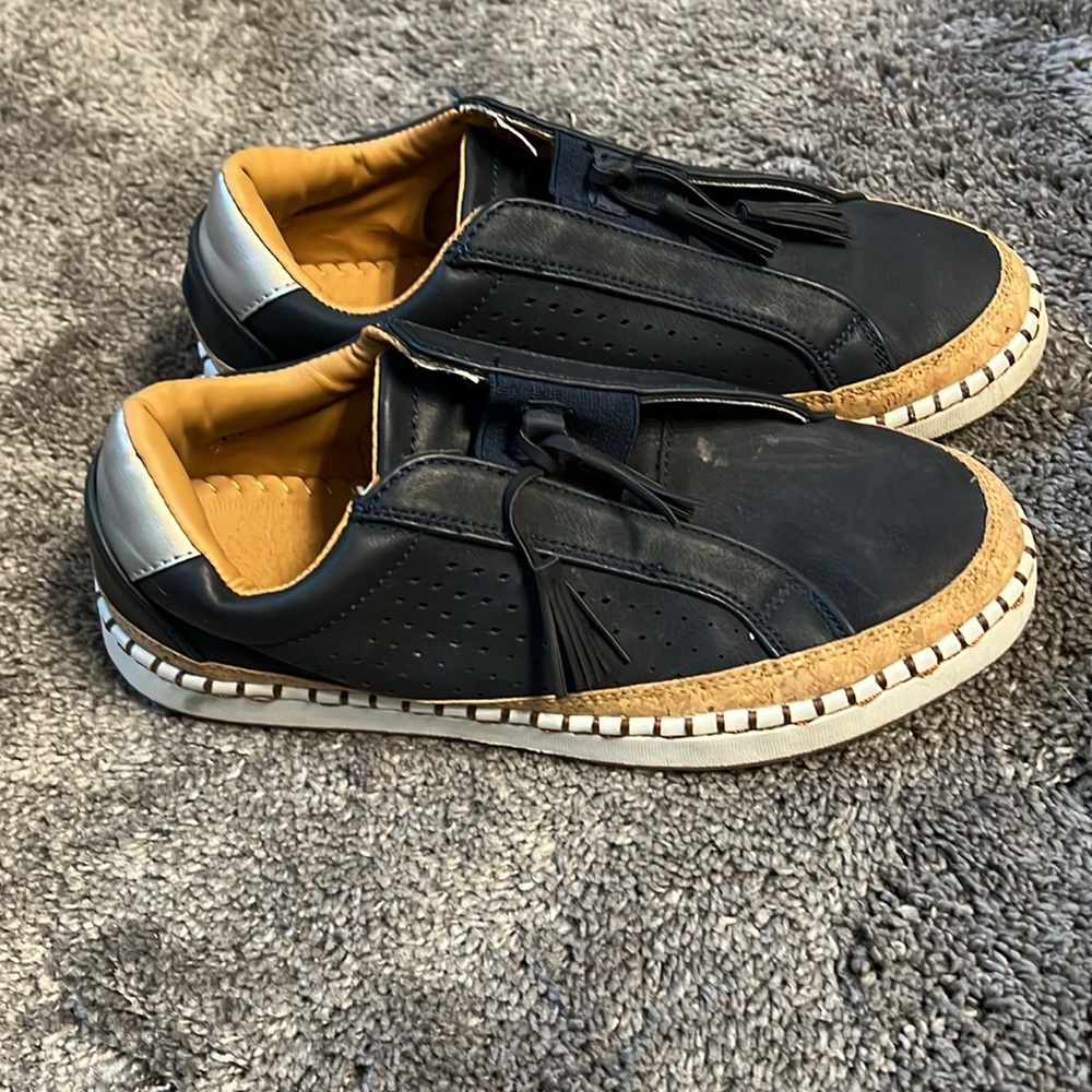 Navy blue womens Shoes size 7 - Picture 2 of 9